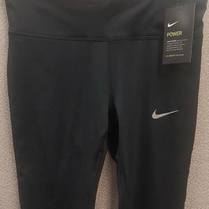 Nike Women's Dri-Fit Power Capri